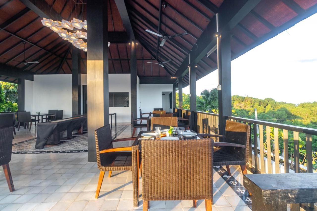 Surya Melasti Exclusive Beach Villa By Sajiwa Ungasan Esterno foto