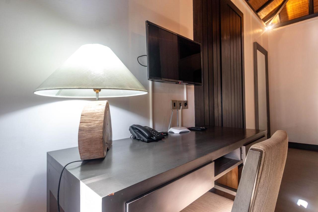 Surya Melasti Exclusive Beach Villa By Sajiwa Ungasan Esterno foto