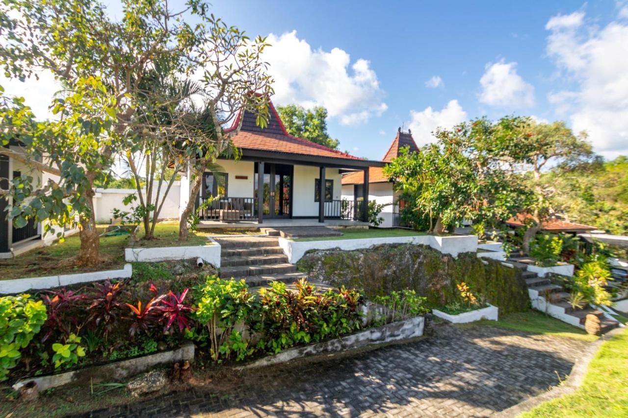 Surya Melasti Exclusive Beach Villa By Sajiwa Ungasan Esterno foto